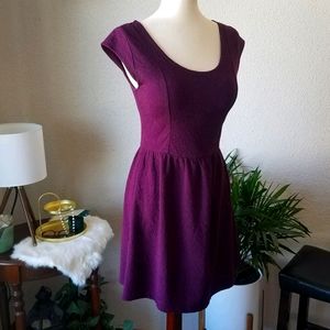 Sz M. Dark purple cap sleeve knit skater dress